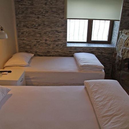 Aqua Boss Hotel エジェアバト 部屋 写真