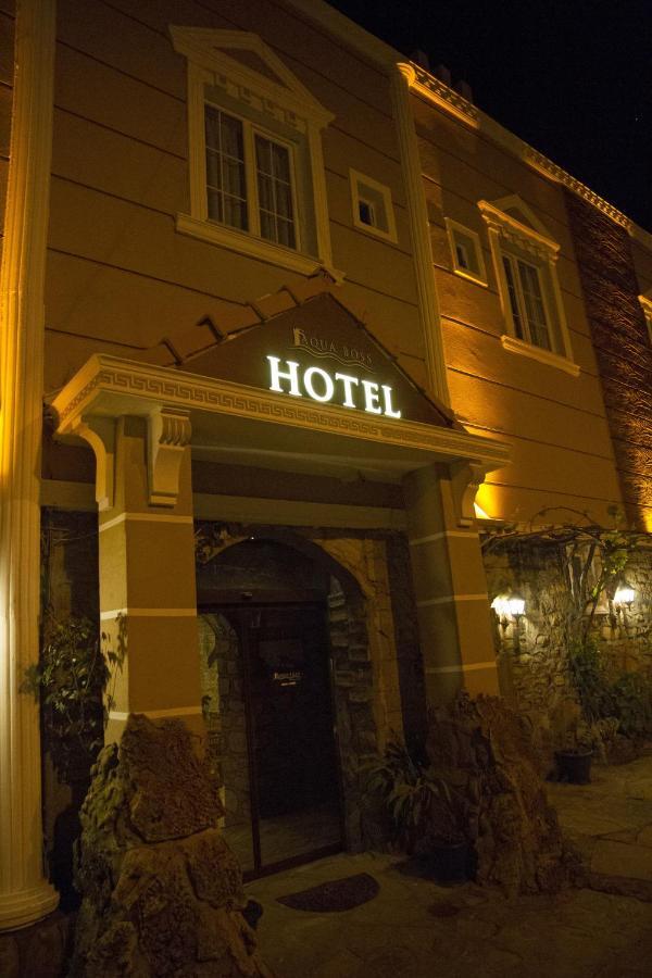 Aqua Boss Hotel エジェアバト エクステリア 写真